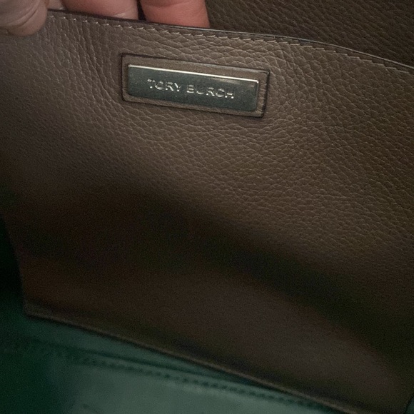 Tory Burch Mcgraw Large Tote In Silver Maple - Picture 6 of 15